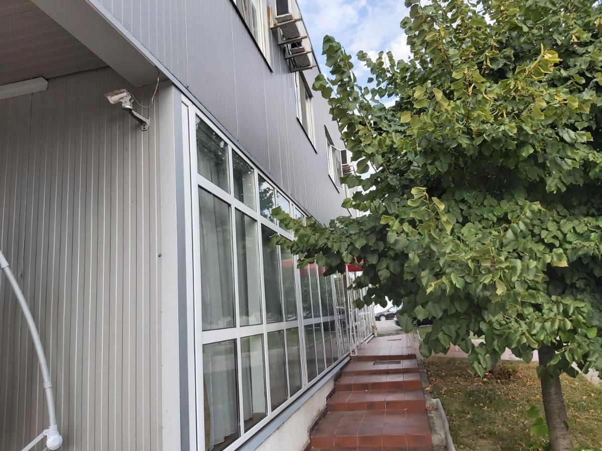 Hotel River Târgu Jiu 외부 사진