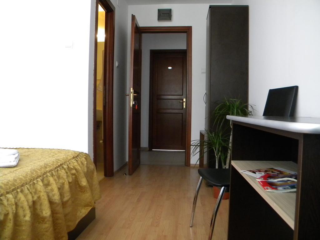 Hotel River Târgu Jiu 객실 사진